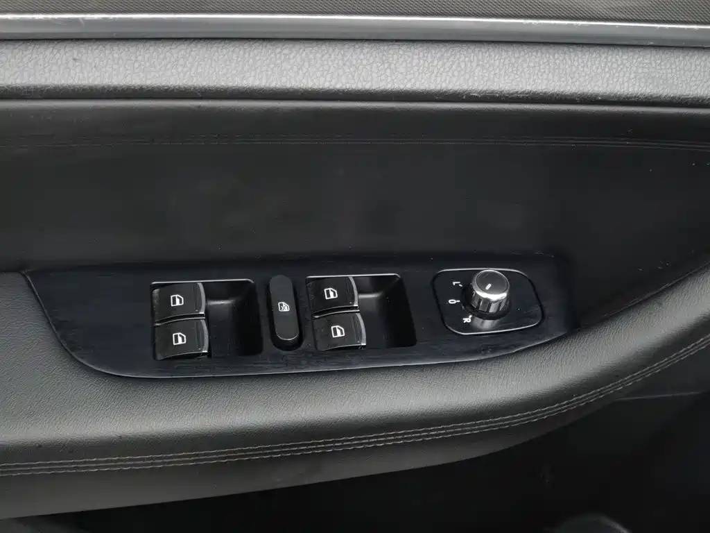 Photo 9 - Haval H6