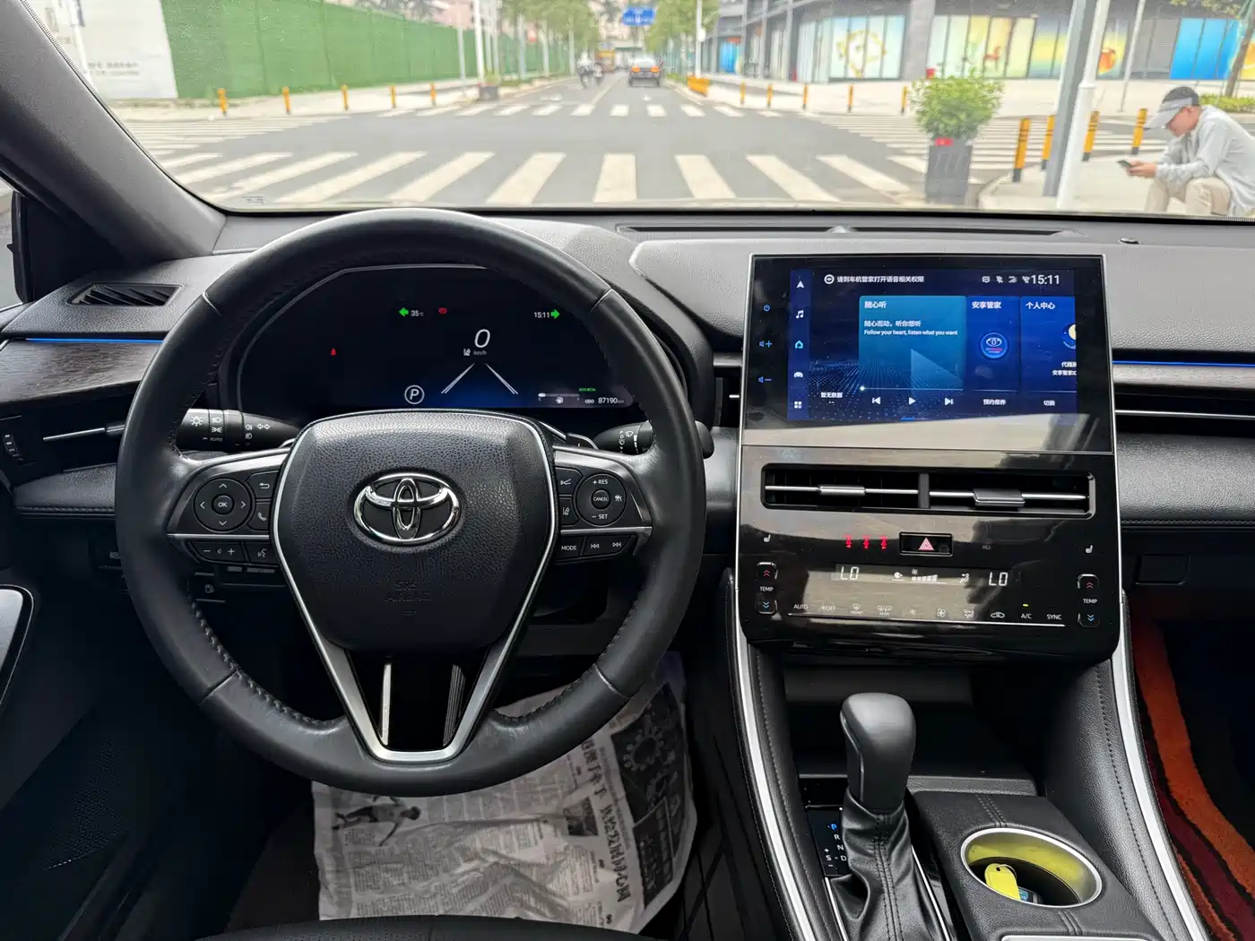 Toyota Avalon 2022 2.5L Touring Premium Edition фото 12
