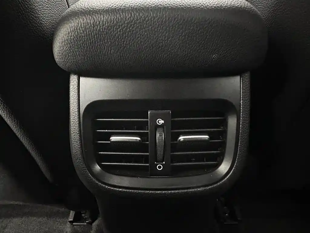 Kia K3 2021 Facelift 1.5L CVT Fashion Edition фото 18