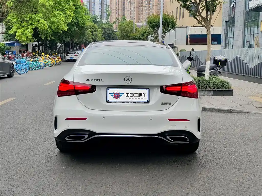 Mercedes-Benz A-Class 2023 A 200 L Fashion фото 5