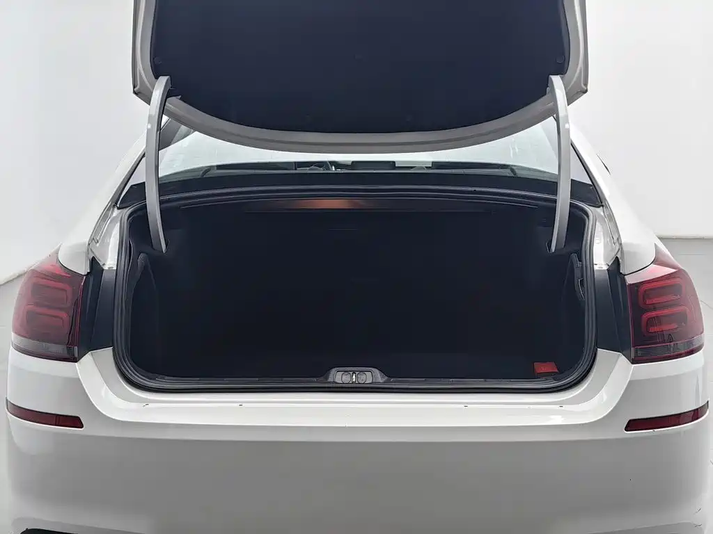Photo 16 - Citroën C5