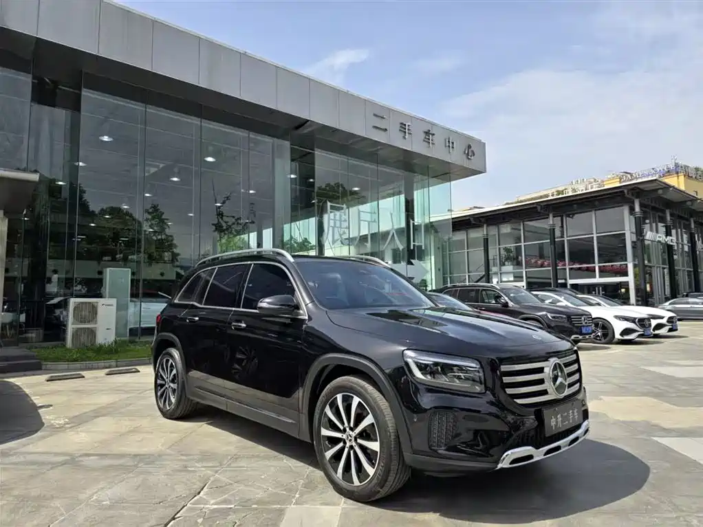 Mercedes-Benz GLB 2024 GLB 220 Fashion фото 3