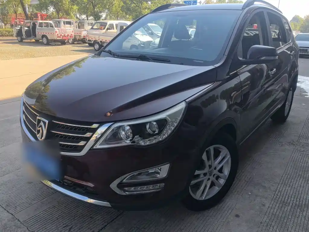Фото 1 - Baojun 560