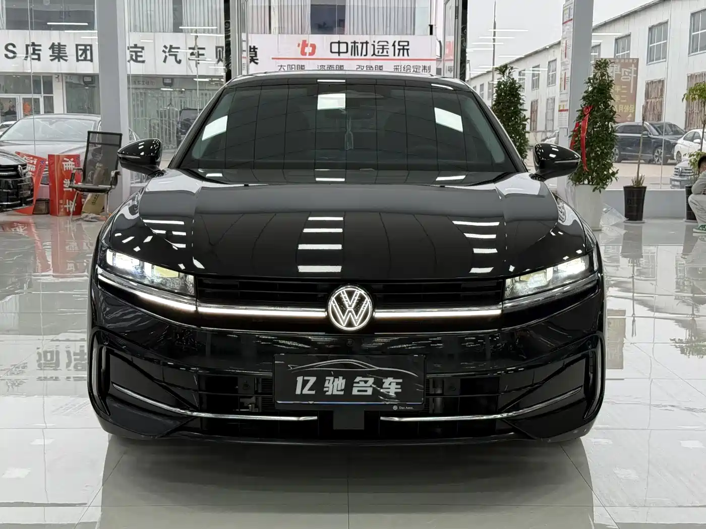 Volkswagen Magotan 2024 380TSI DSG Ultimate Edition фото 2