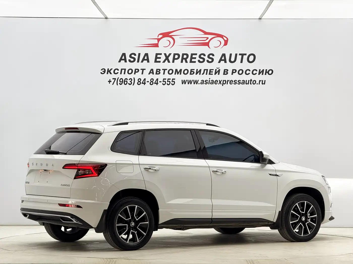 Škoda Karoq 2023 TSI280 Premium Edition фото 4