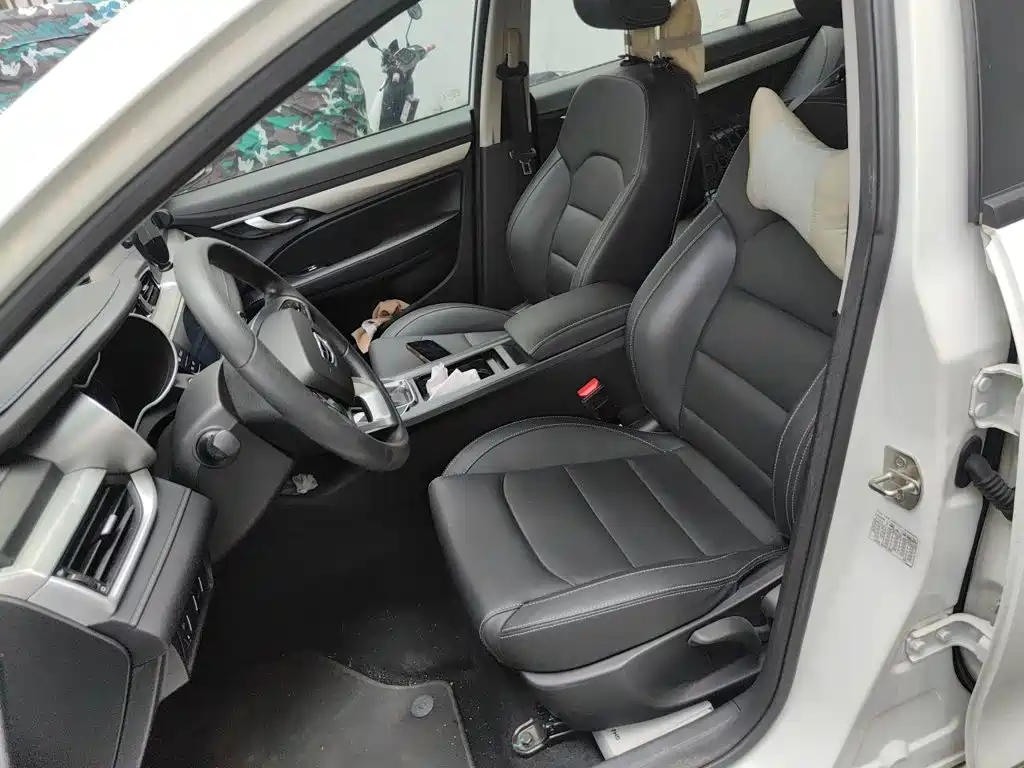 Photo 16 - Geely Emgrand