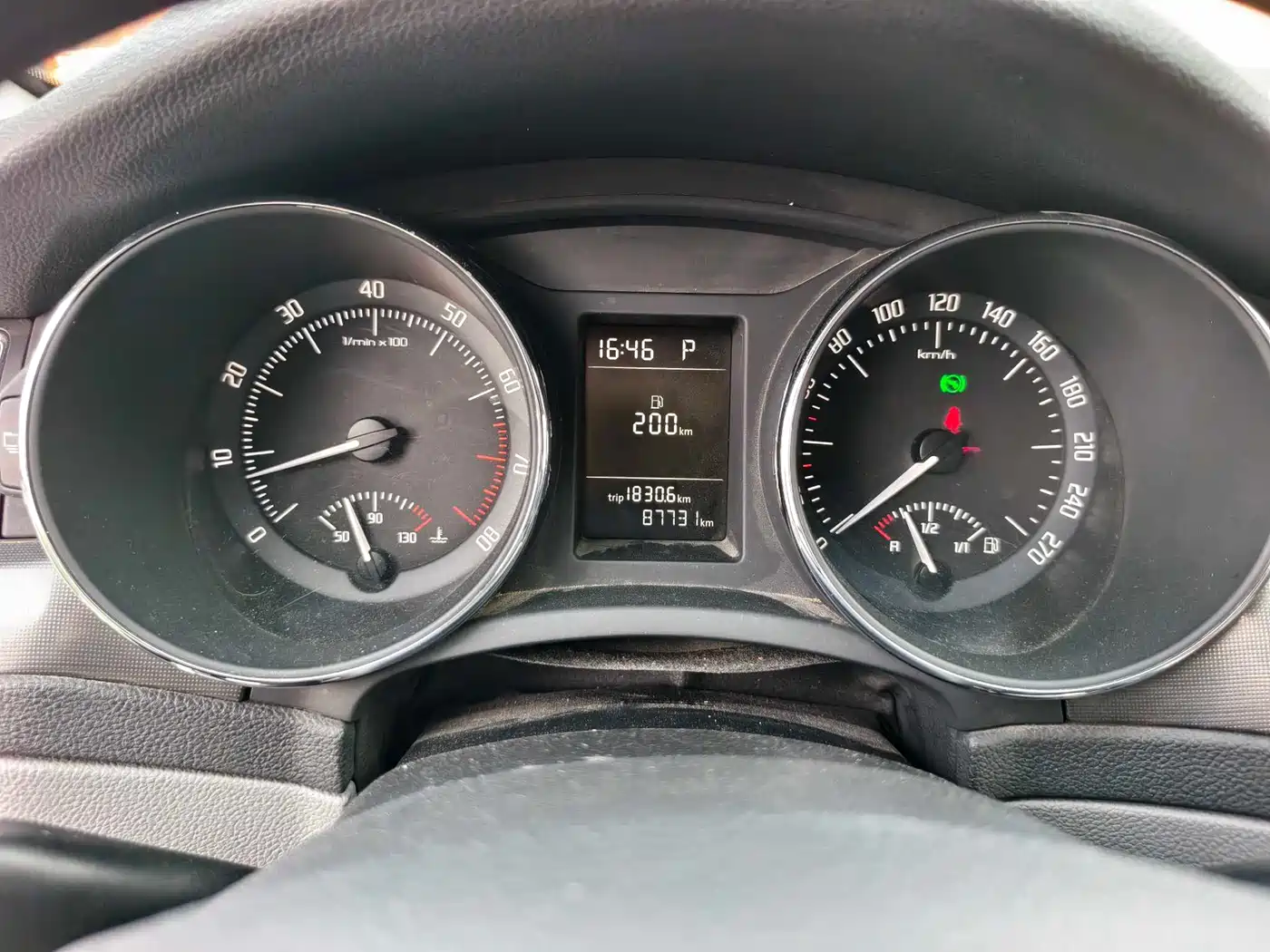 Škoda Superb 2013 1.4TSI DSG Gentleman Edition фото 5