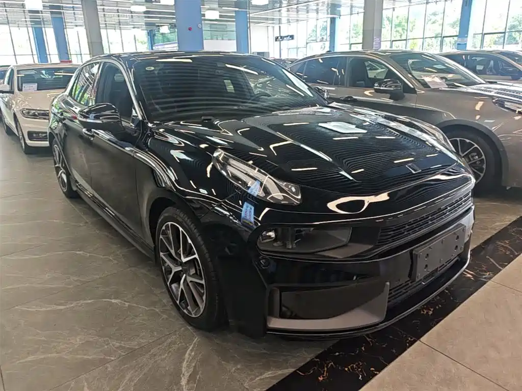 Lynk & Co 03 2019 2.0TD Auto Power Pro Version фото 4