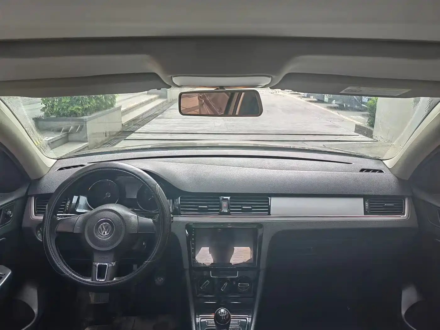 Volkswagen Bora 2014 1.6L Manual Comfort Edition фото 5