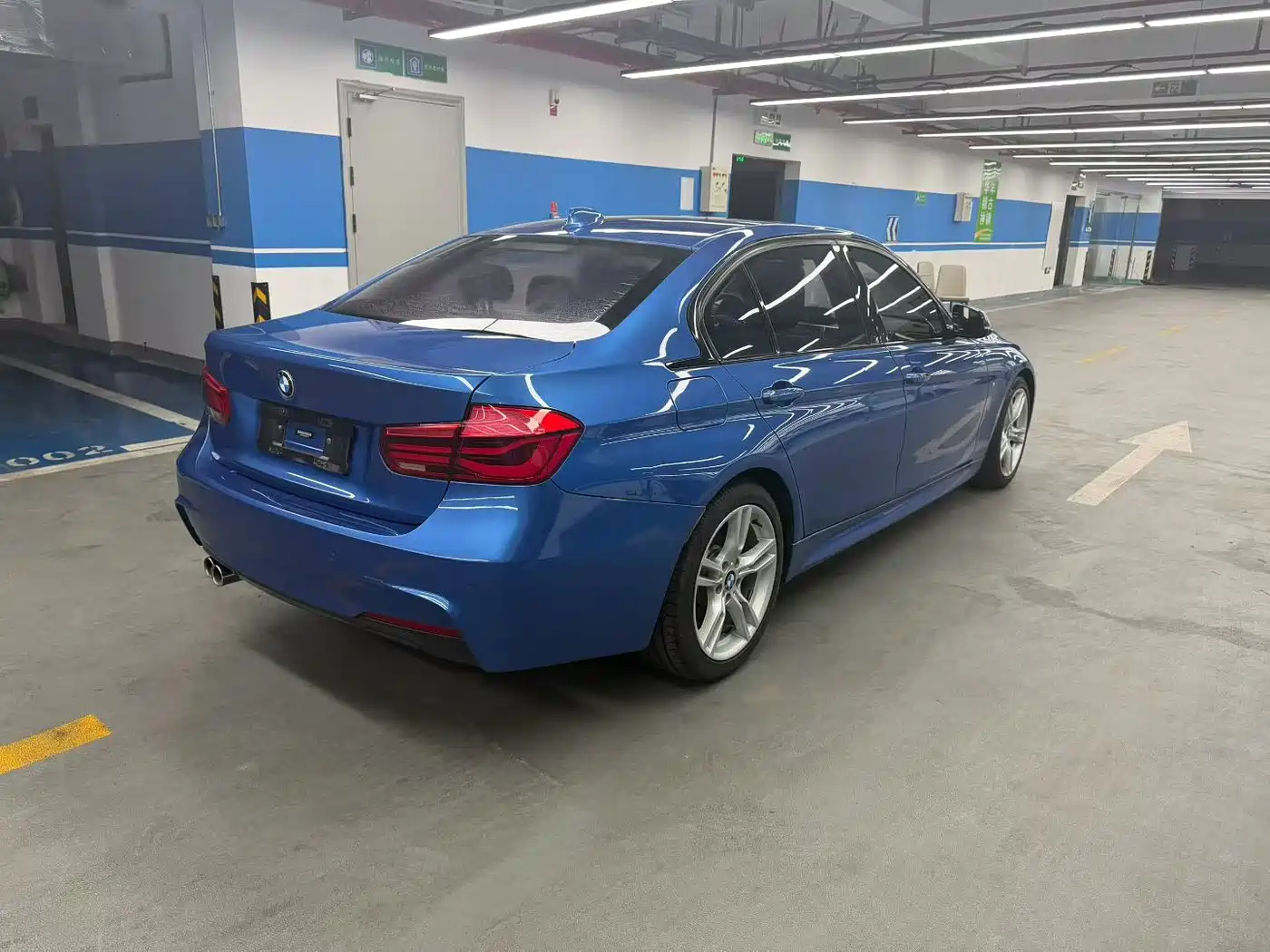 BMW 3 Series 2017 320Li M Sport фото 7