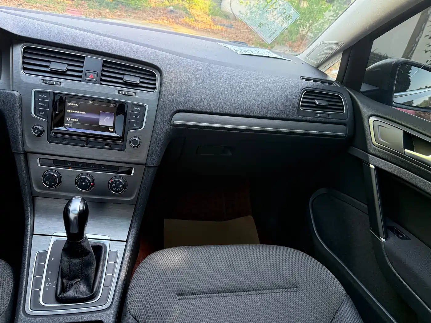 Volkswagen Golf 2016 230TSI Automatic Comfort фото 13