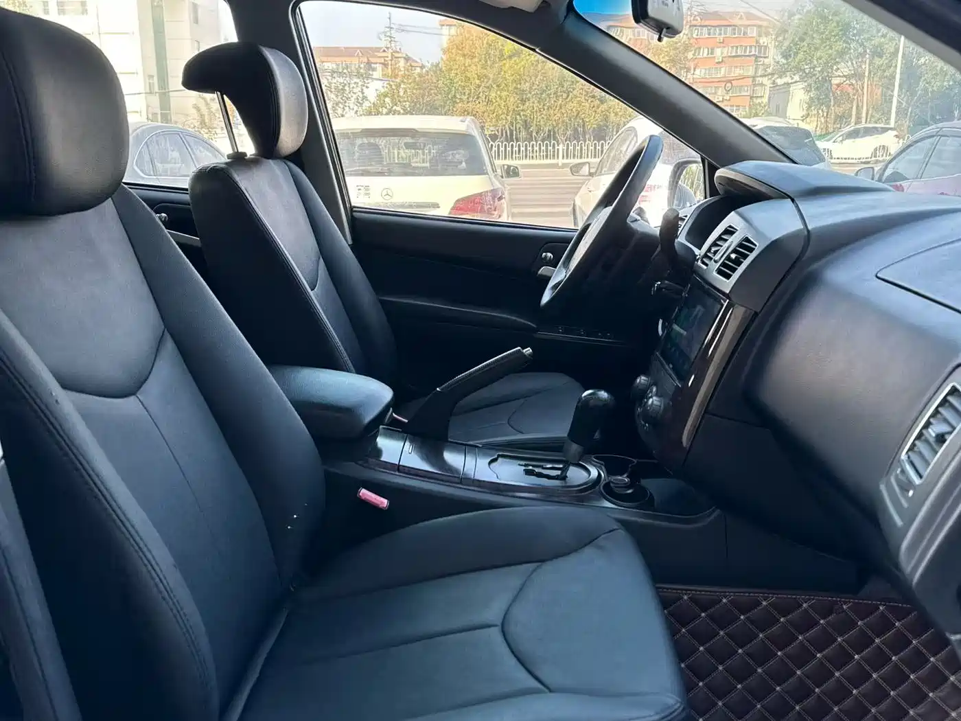 Roewe W5 2016 2014 1.8T 2WD Automatic Victory Special Edition