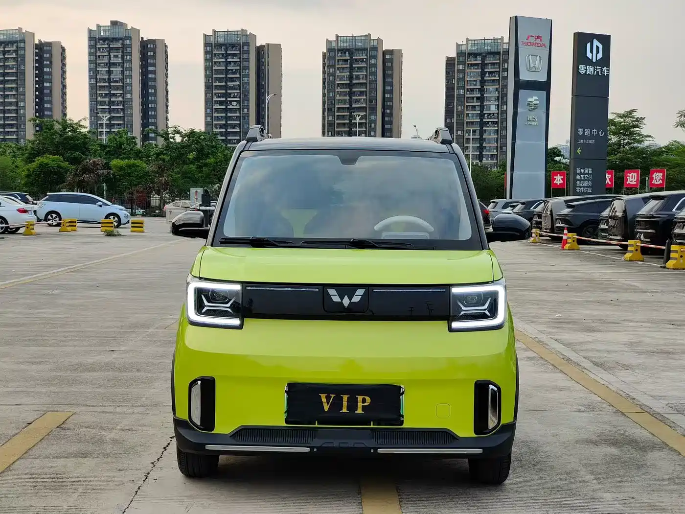 WULING AUTOMOBILE HONGGUANG MINIEV