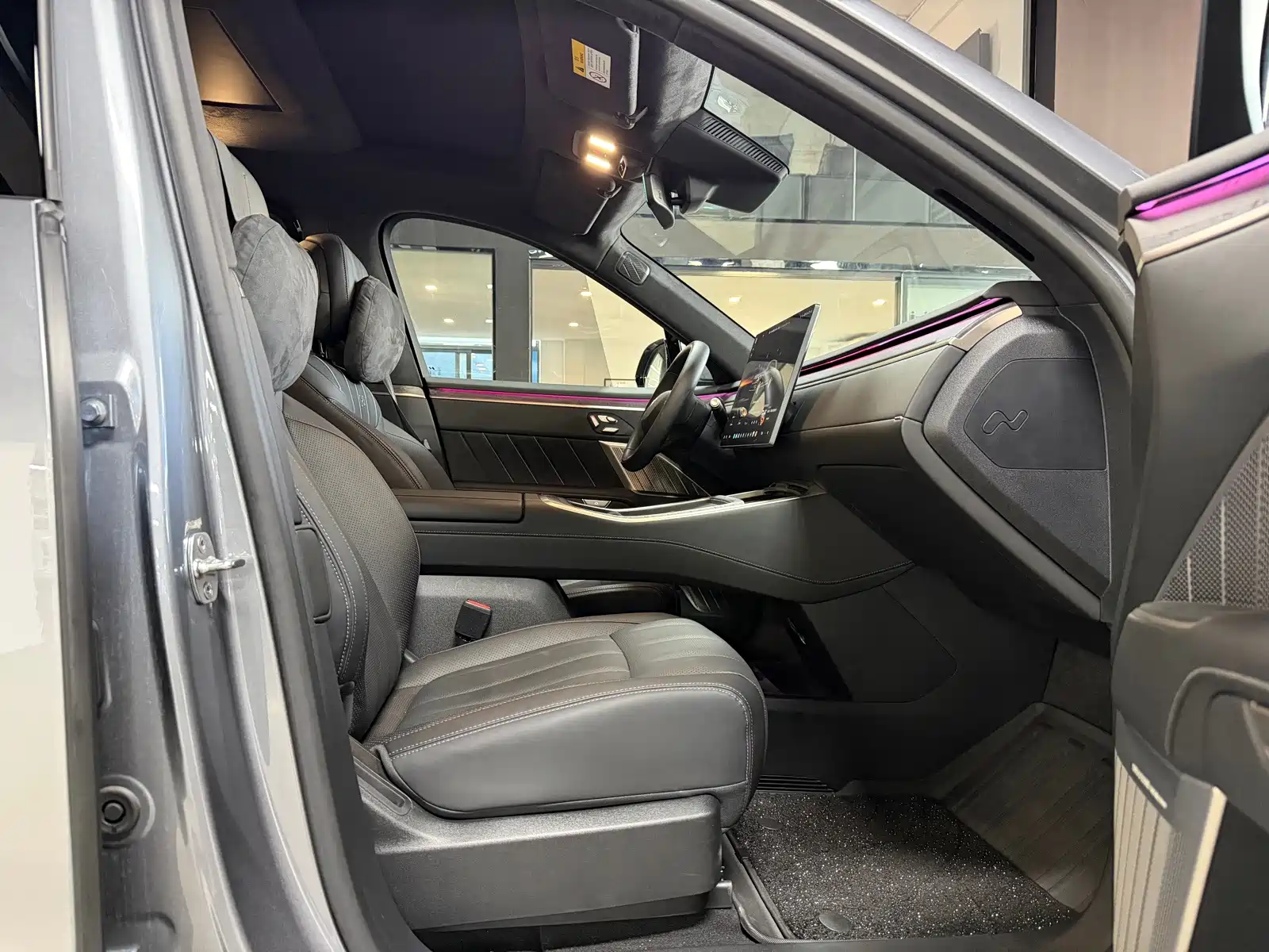 Photo 11 - Ledao L90