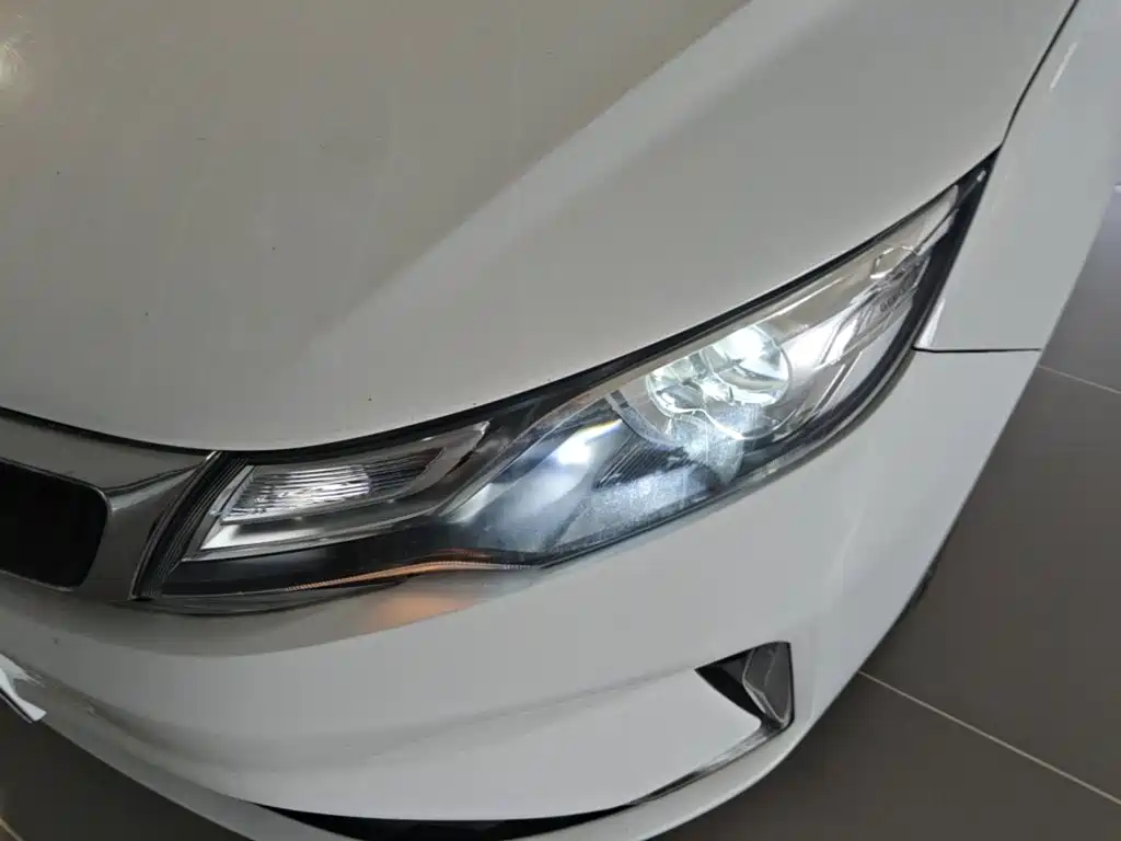 Photo 24 - Geely Emgrand GL