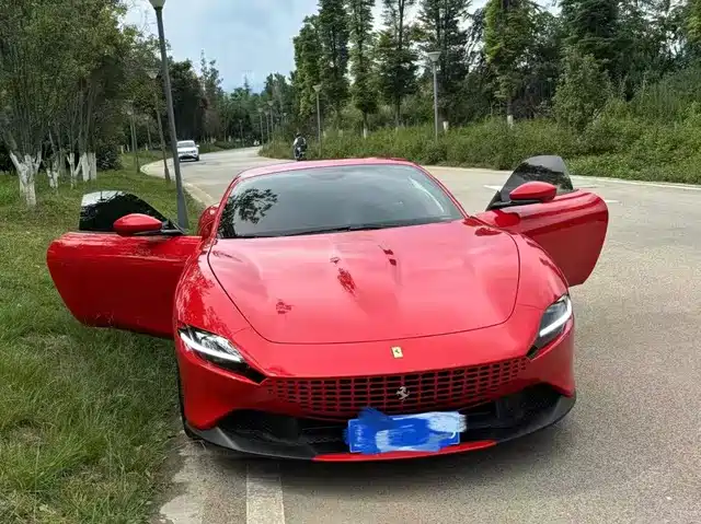 ferrari roma