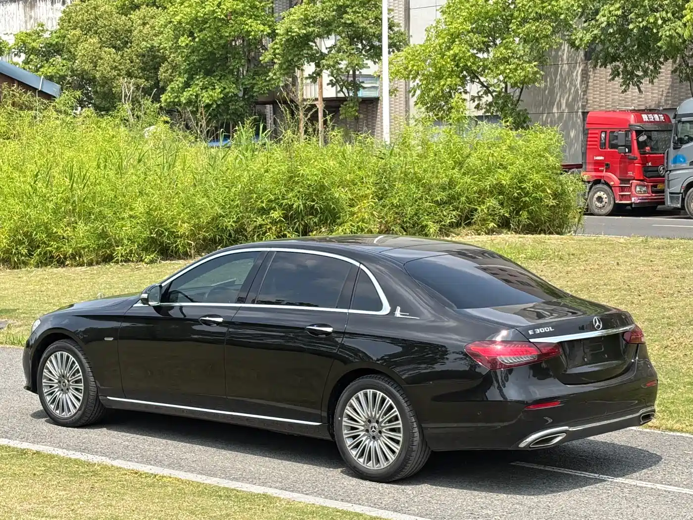 Mercedes-Benz E-Class 2020 Facelift E 300 L Exclusive фото 7