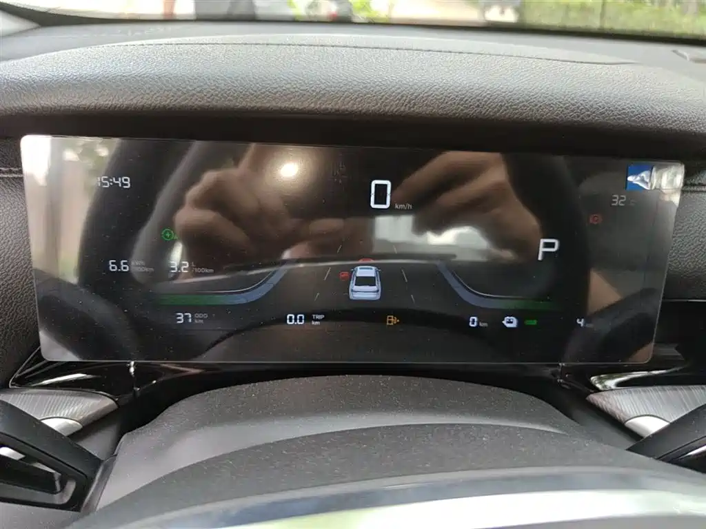 Geely Galaxy Galaxy Stellar 6 2025 60km Voyager Edition фото 12