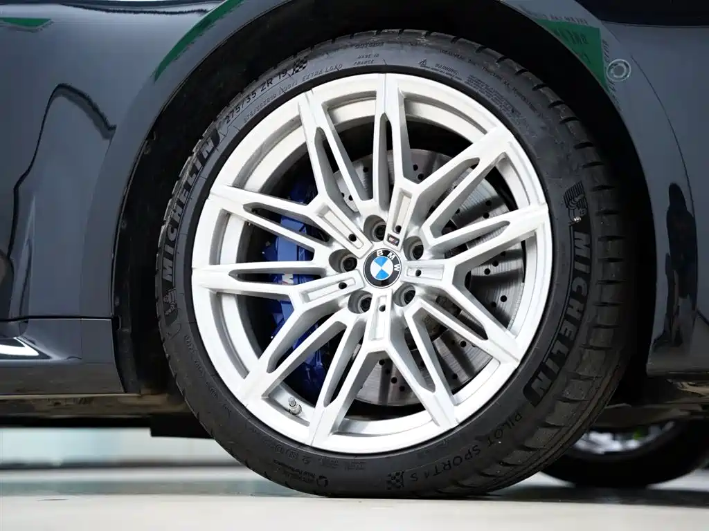 BMW M2 2024 M2 фото 51
