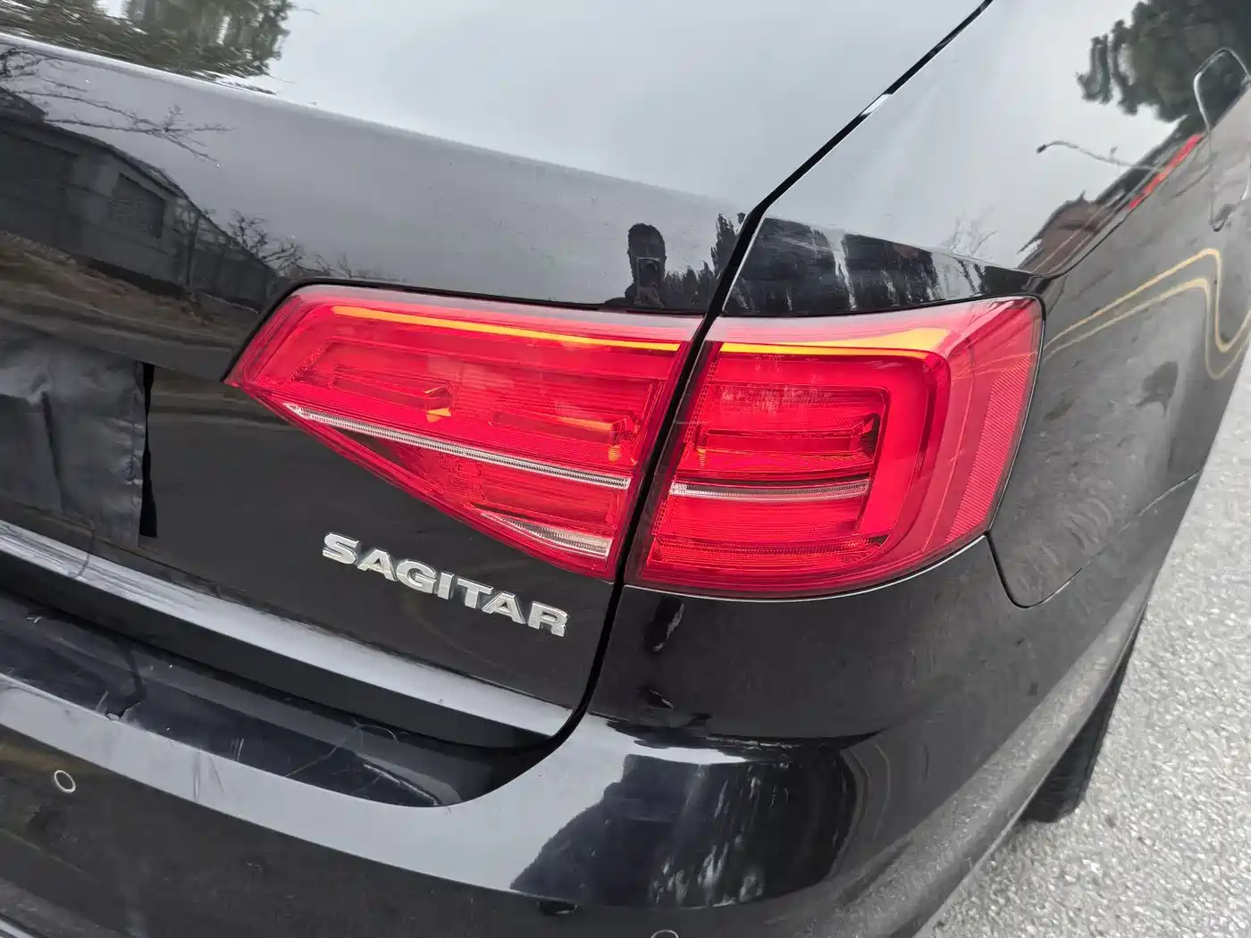 Volkswagen Sagitar 2017 1.6L Automatic Comfort фото 12
