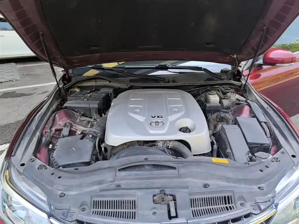 Toyota Reiz 2013 2.5V Premium Edition фото 20