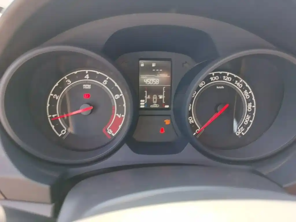 MG GT 2018 2016 Model 1.5L Manual Premium Luxury Edition