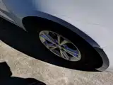 Фото 12 - MG GT