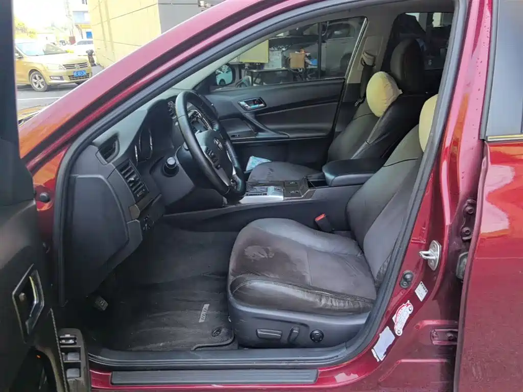 Toyota Reiz 2013 2.5V Premium Edition фото 15