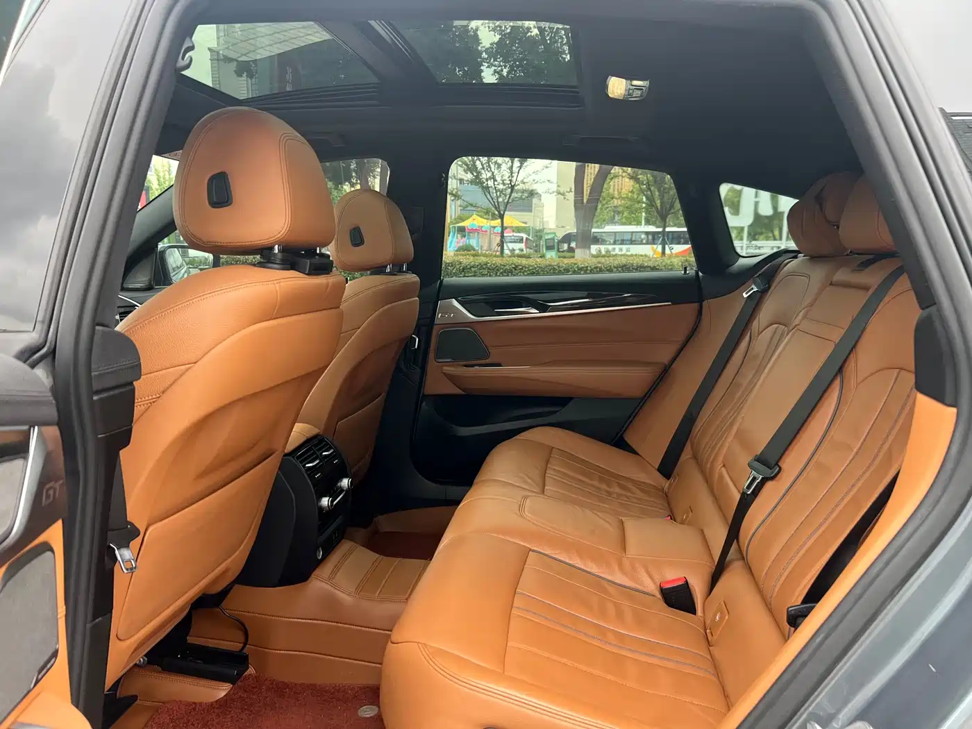BMW 6 Series GT 2019 630i M Sport Package фото 6
