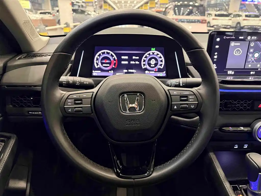 Photo 21 - Honda Accord