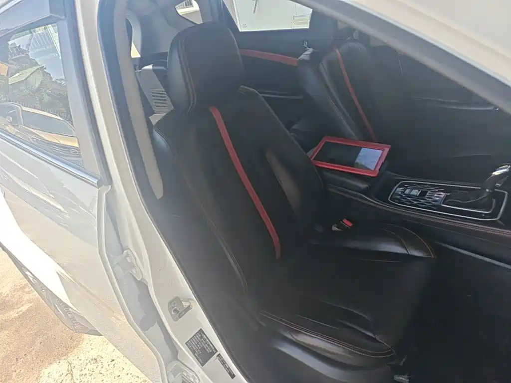 Dongfeng Fengguang Fengguang 580 2021 2021 Facelift ☆Star Edition 1.5T Auto Luxury