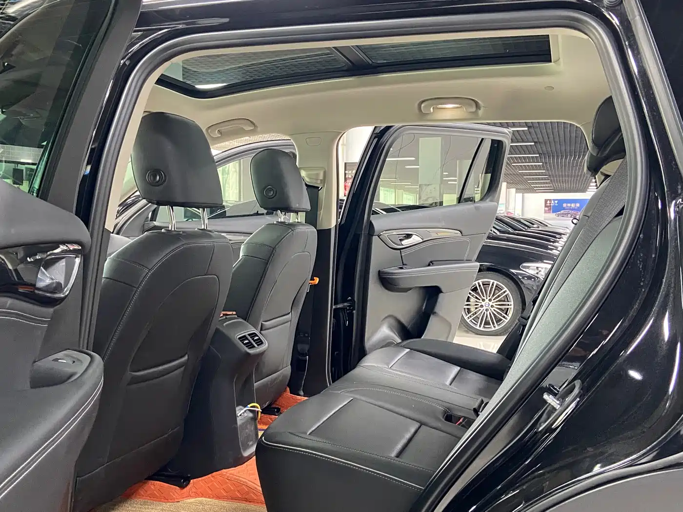 Buick Envision Plus 2023 Enclave Plus 652T 5-Seater Luxury фото 9