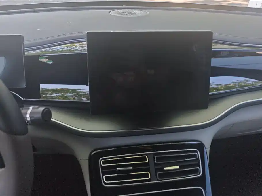 BYD Qin PLUS 2024 Glory Edition EV 510KM Leading фото 13