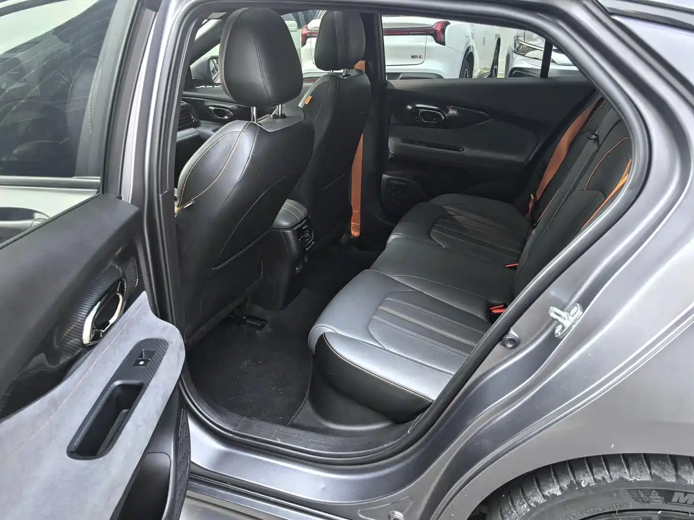 GAC Trumpchi Trumpchi Emkoo 2022 2022 270T DCT J16 R-style Track Edition