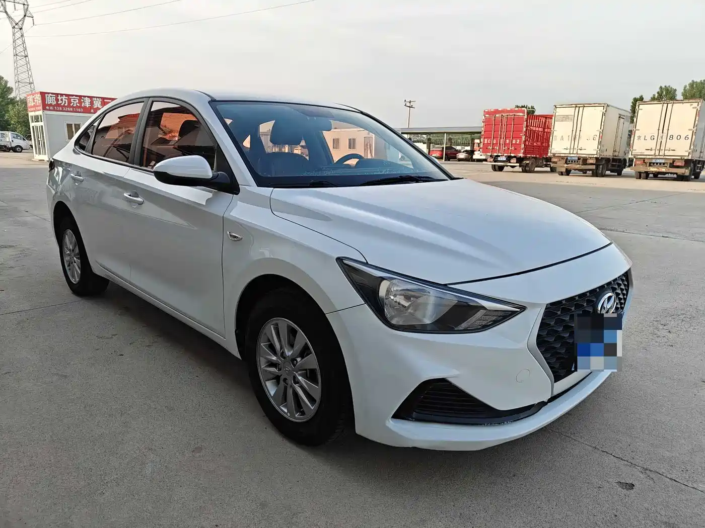 Hyundai Elantra 2020 1.6L Auto GL Pleasing Edition фото 3