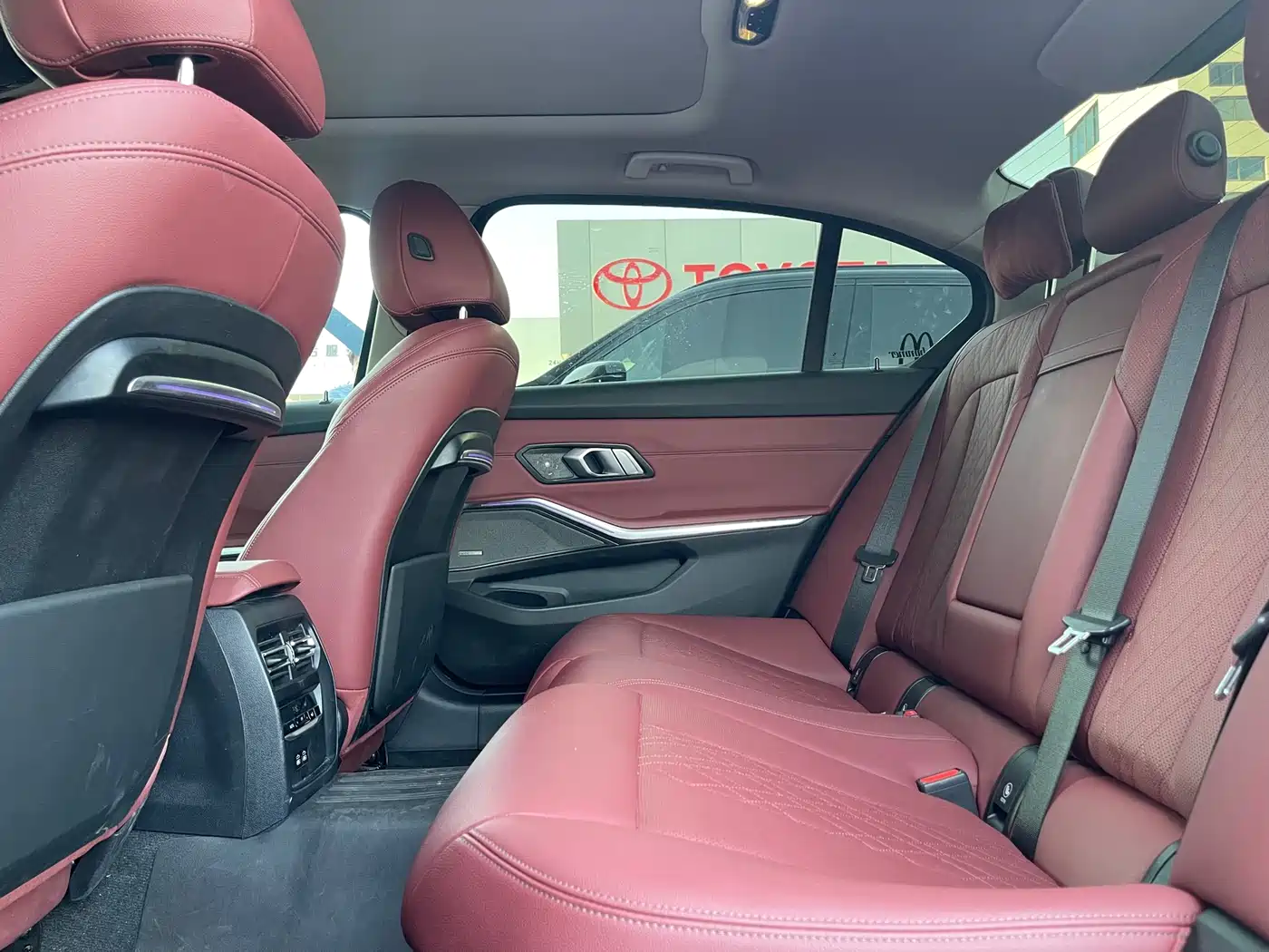 BMW 3 Series 2022 325Li M Sport Shadow Edition фото 8