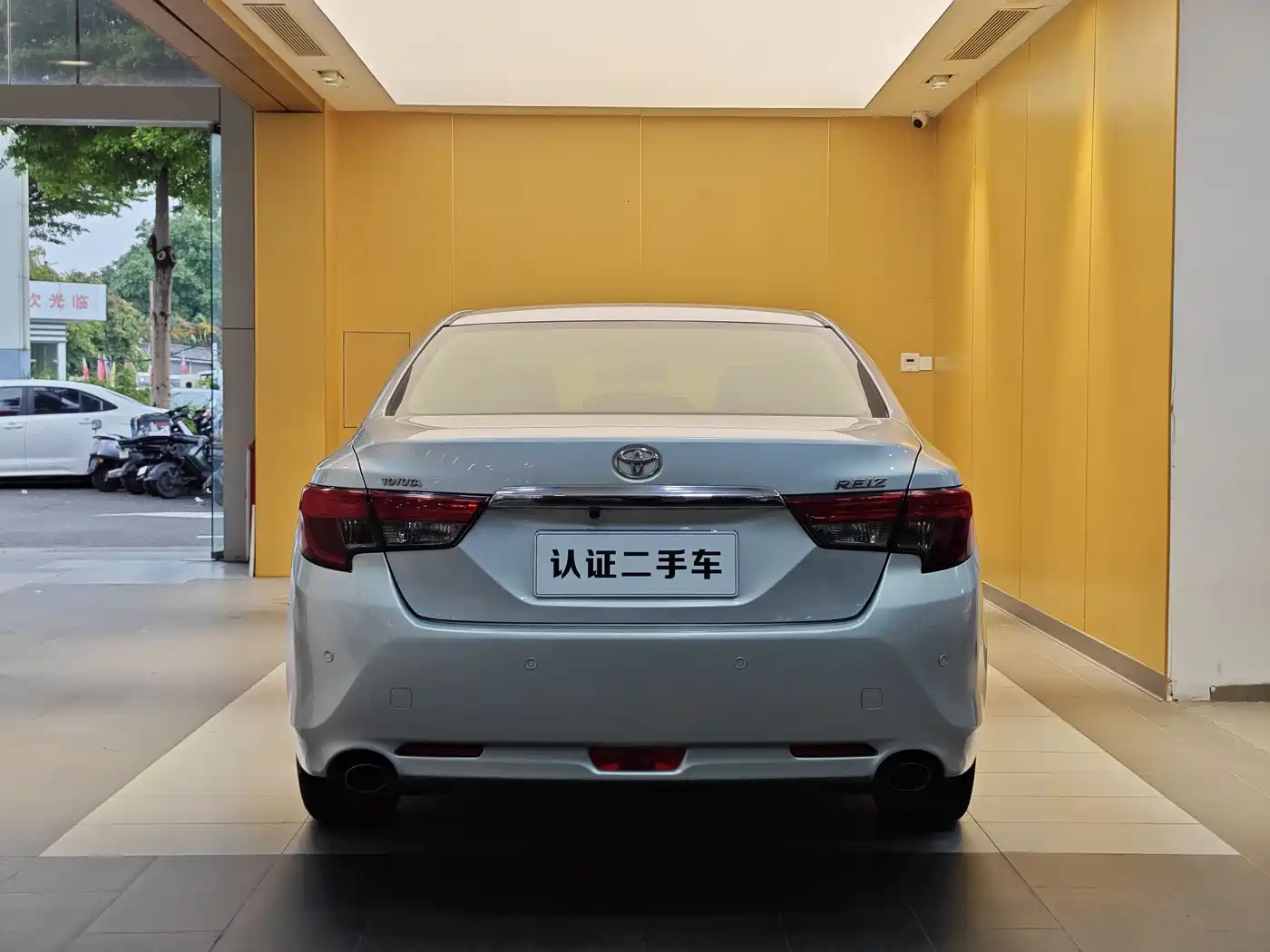 Toyota Reiz 2013 2.5S Elite Edition фото 29