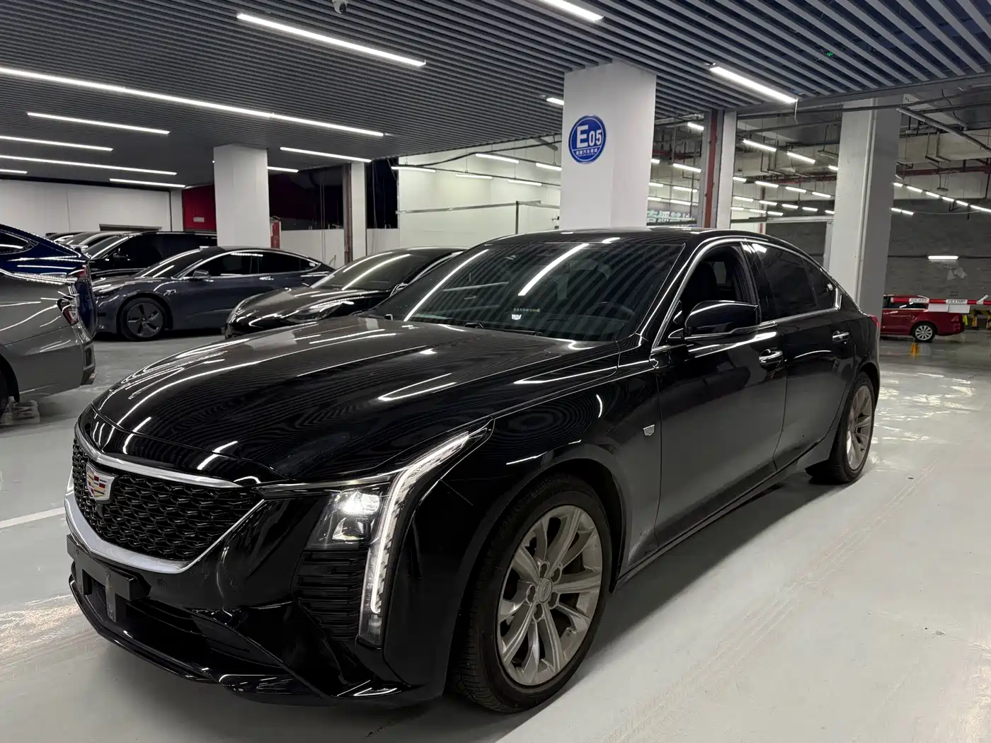 CADILLAC CT5