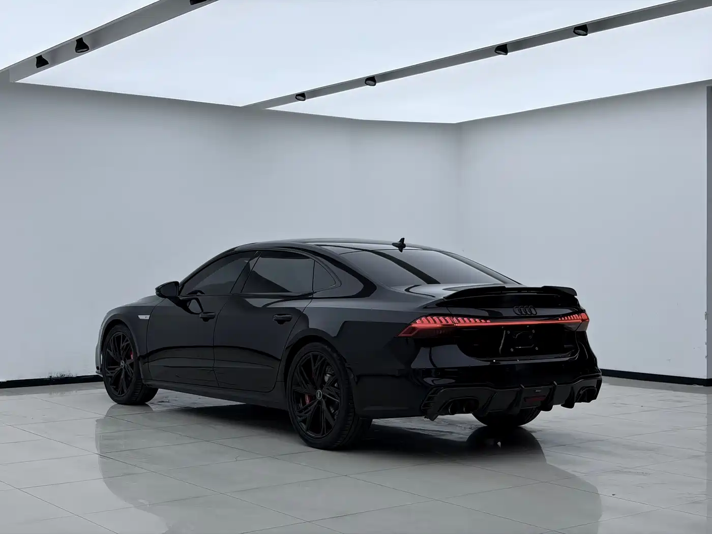 Audi A7L 2022 45 TFSI quattro S-line Black Warrior Edition фото 13