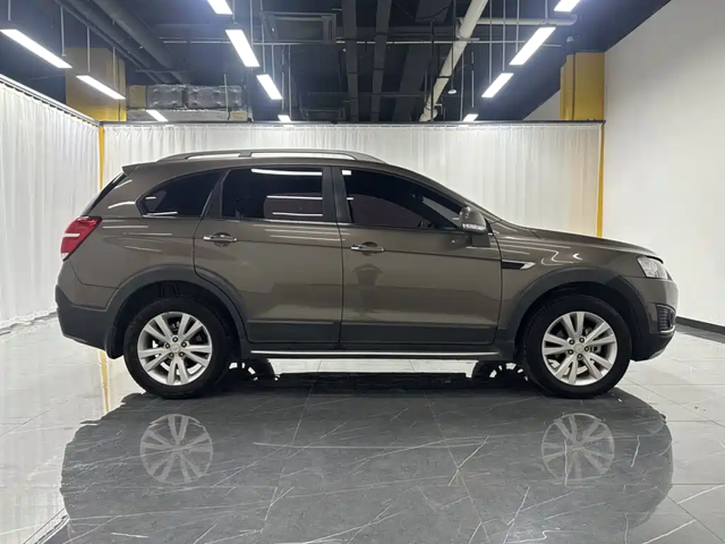 Chevrolet Captiva 2017 2017 2.4L 4WD Flagship Edition 7-Seater