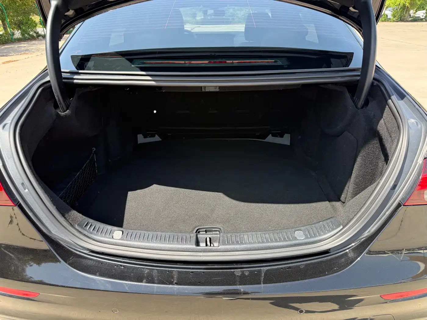 Mercedes-Benz E-Class 2021 E 260 L Sport фото 16