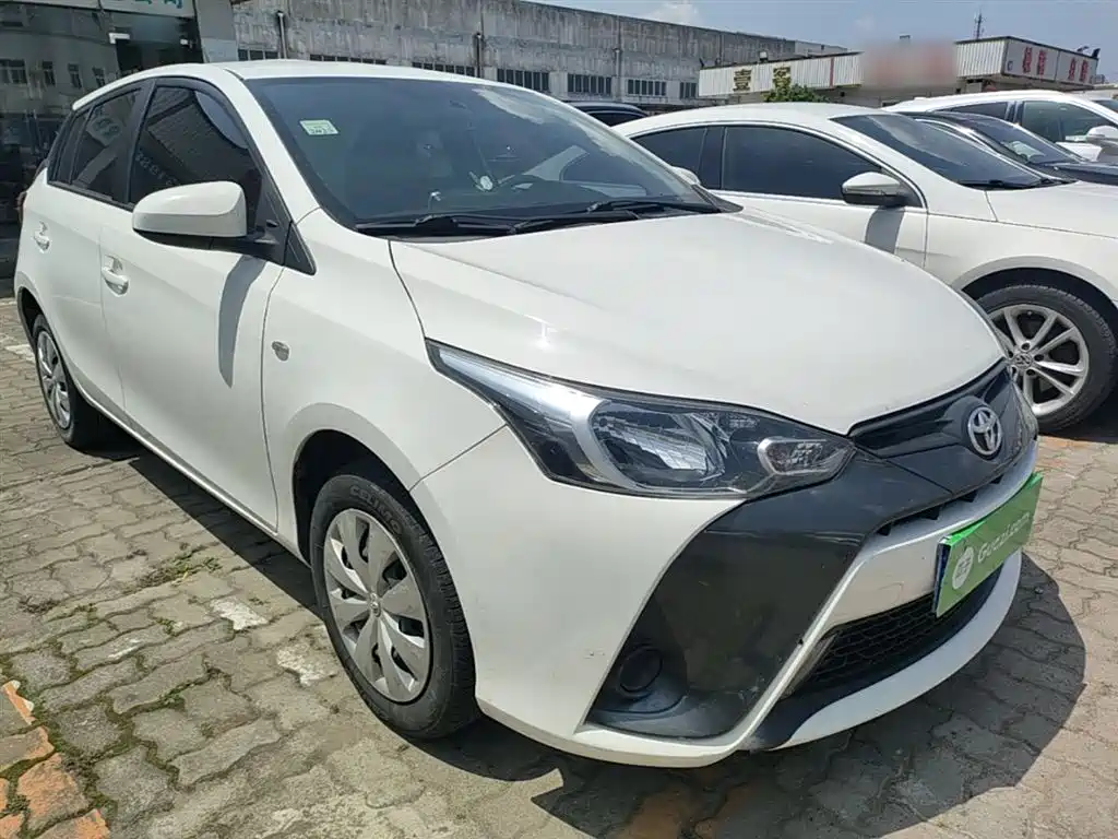 Toyota YARiS L Zhi Xuan 2020 1.5L CVT Leading Edition фото 4