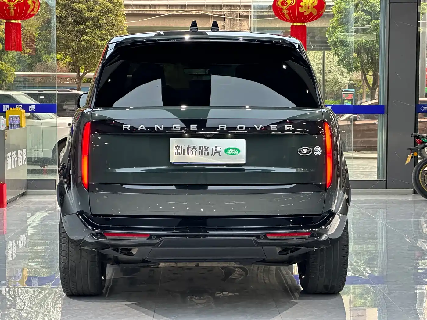 LAND ROVER RANGE ROVER