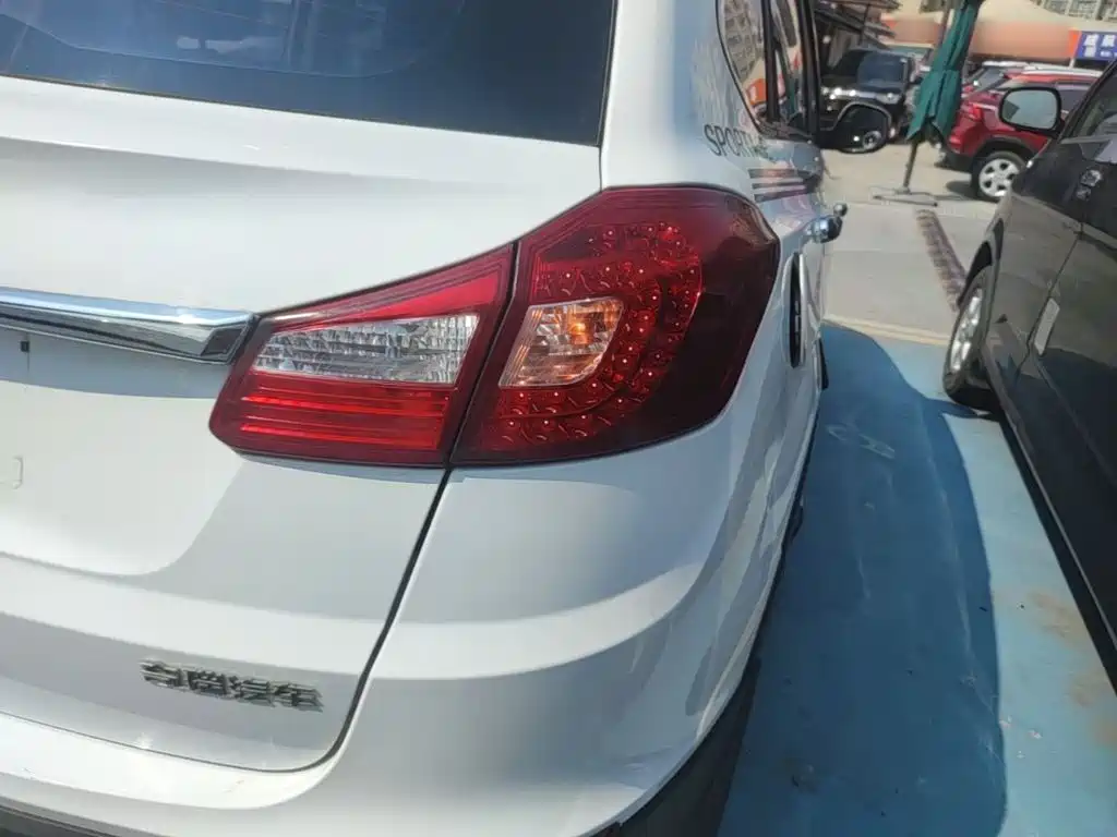 Chery Tiggo 5 2015 2014 2.0L CVT Family Comfort Edition