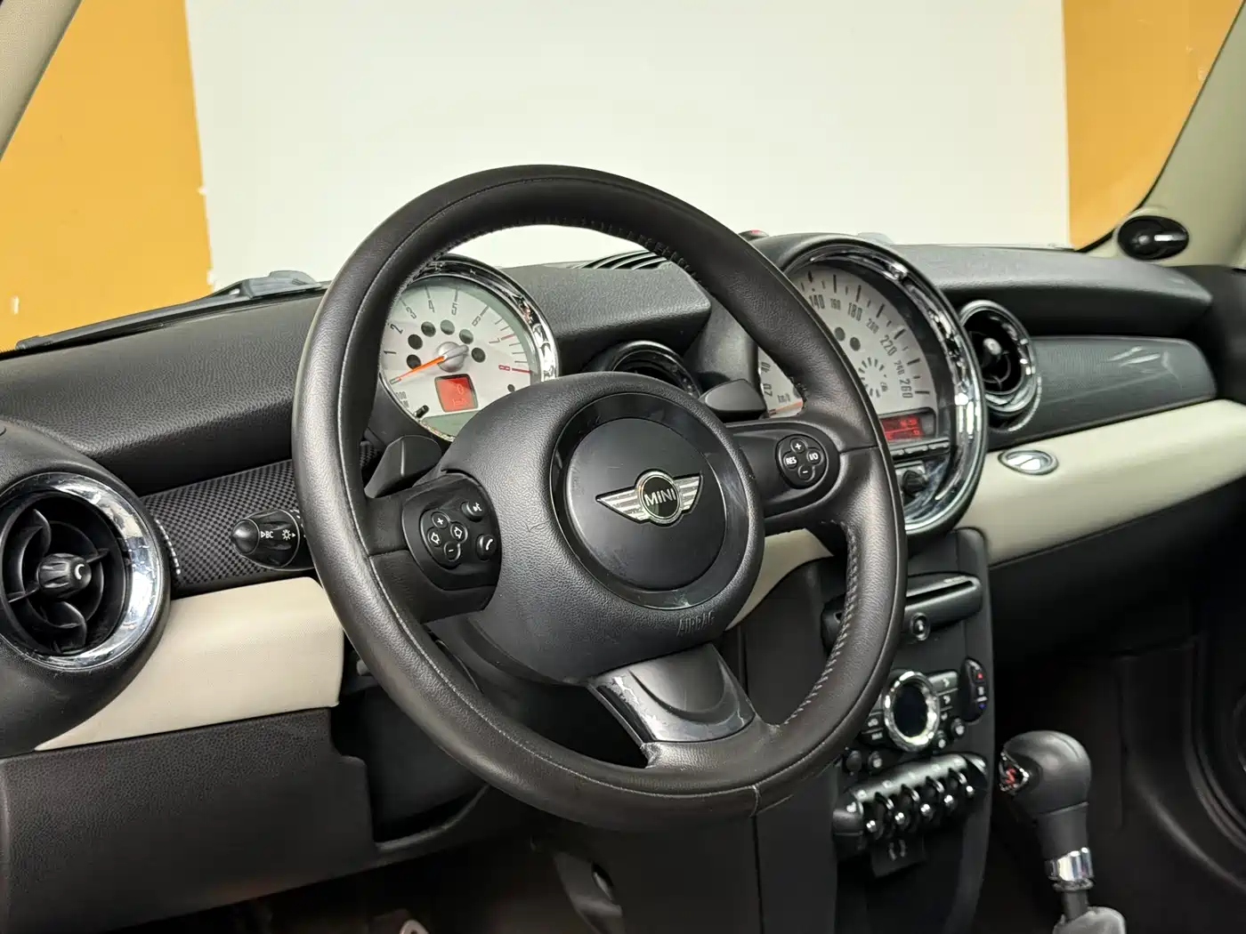 MINI 2011 Model 1.6T COOPER S фото 10