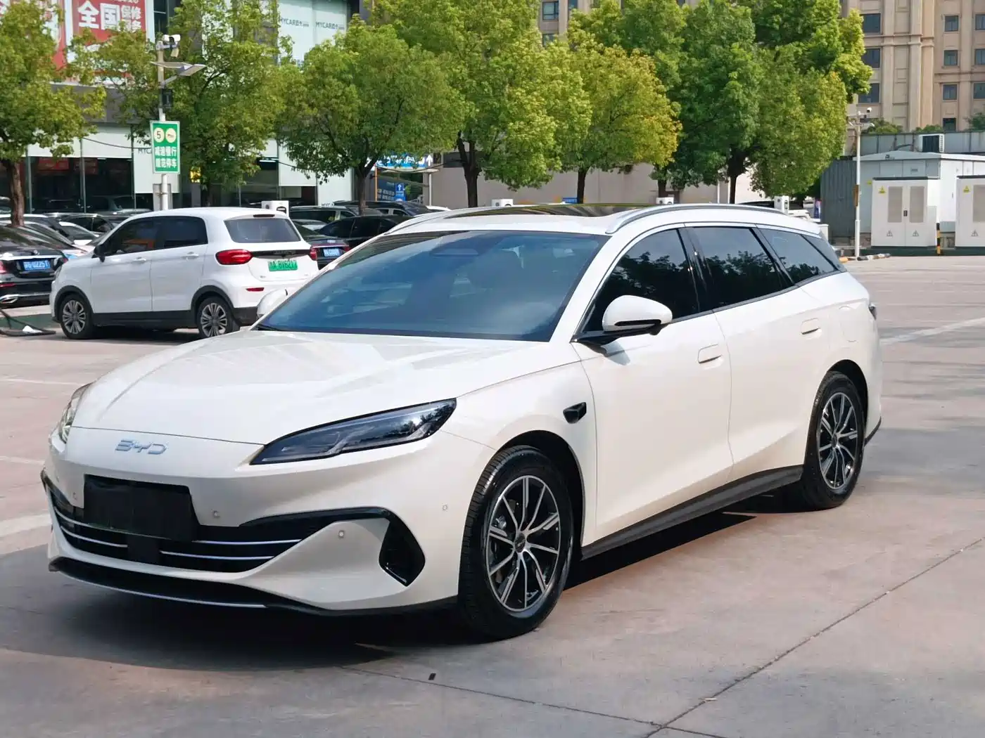 BYD Seal 06 DM-i Touring 2025 2025 DM-i 80KM Premium