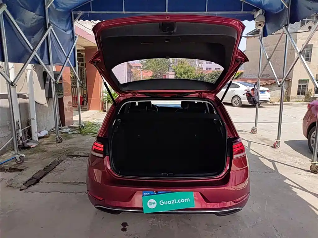 Volkswagen Golf 2018 230TSI Automatic Comfort фото 19