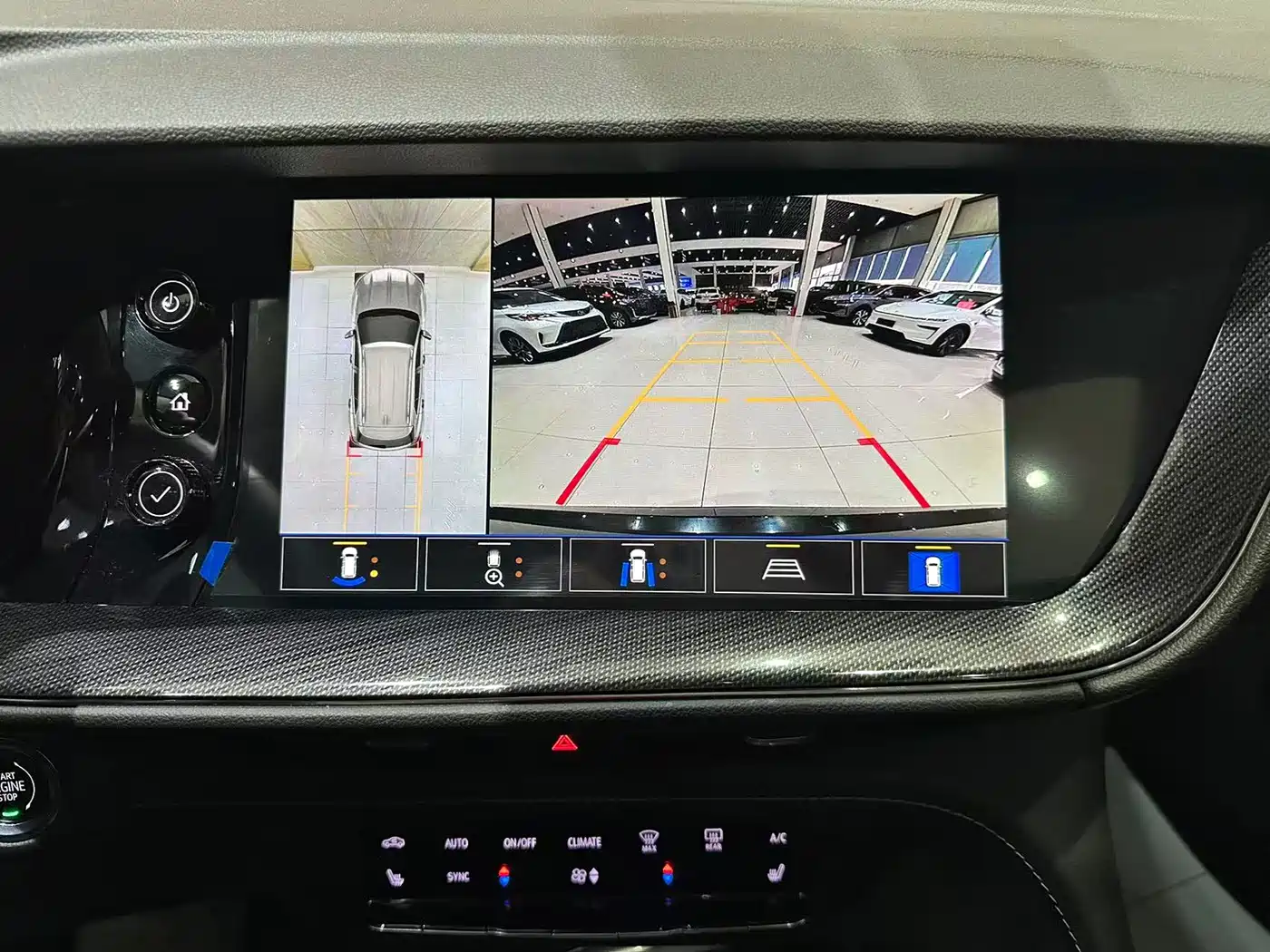 Buick Envision Plus 2023 Enclave Plus 652T 5-Seater Luxury фото 13