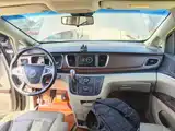 Photo 12 - Buick GL8