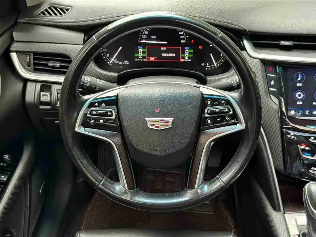 Cadillac XTS 2018 28T Technology фото 6